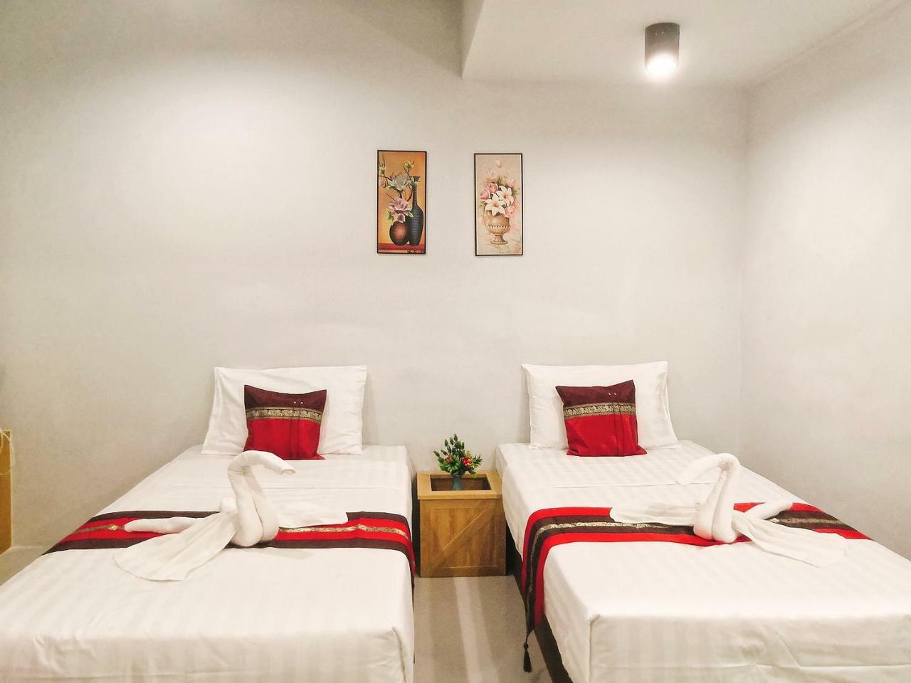 Little Lanna Guesthouse Τσιάνγκ Μάι Εξωτερικό φωτογραφία