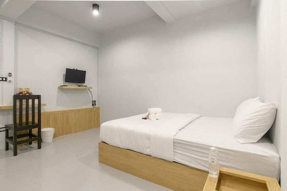 Little Lanna Guesthouse Τσιάνγκ Μάι Εξωτερικό φωτογραφία